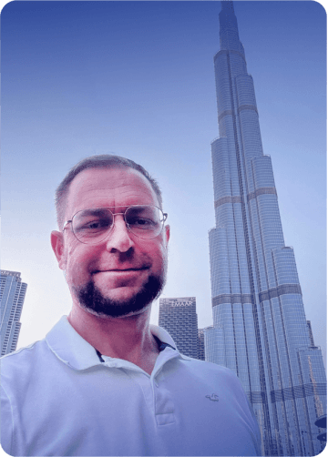 Spoluzakladatel Michal Baturko Olbert v Dubaji - Instagram.com